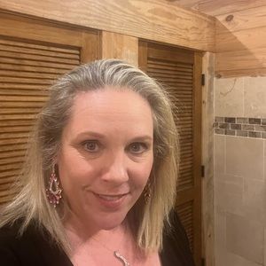 Meet your Posher, Krista